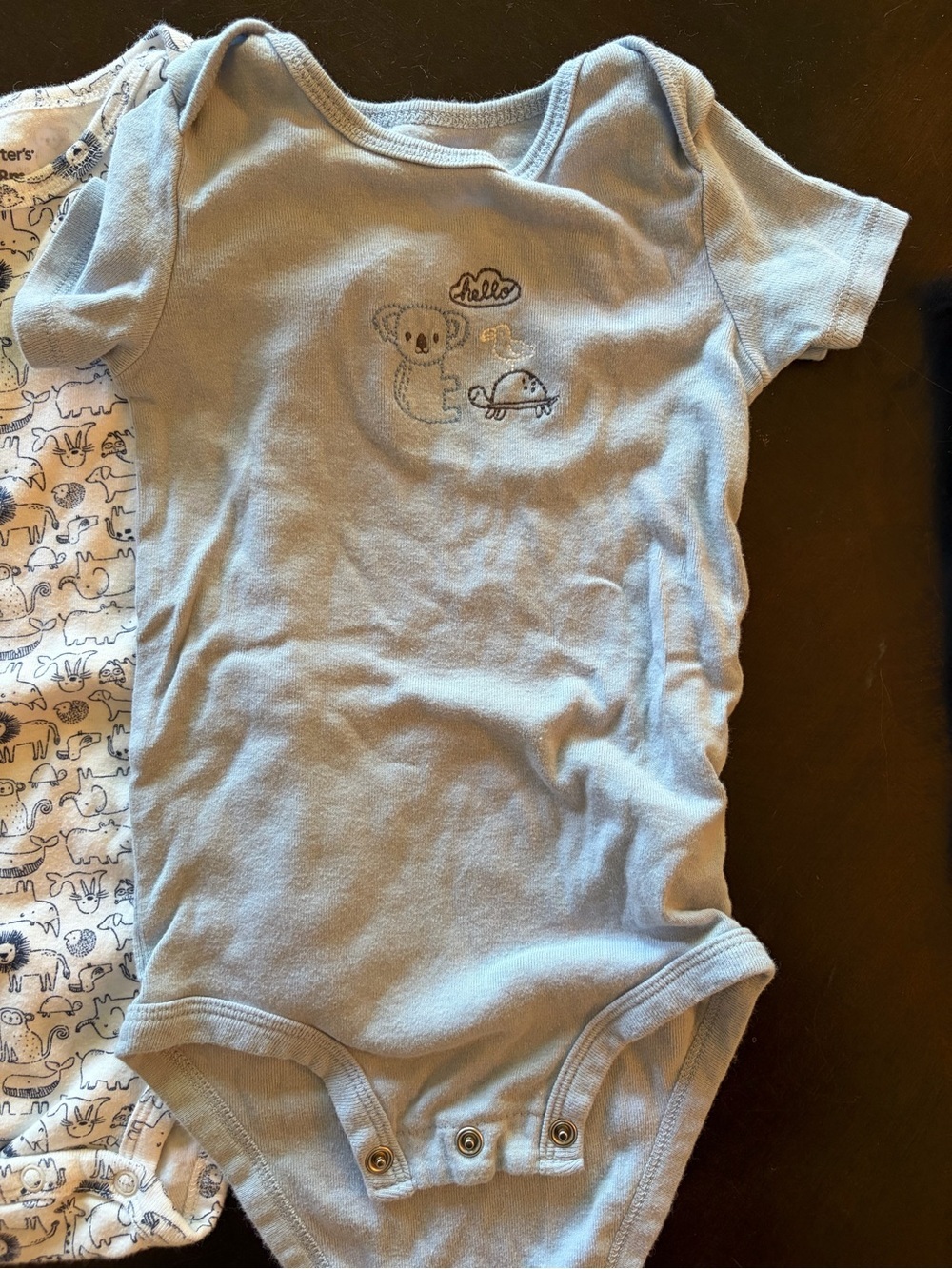 Carter’s Bodysuit Bundle 18 month - Picture 3 of 5